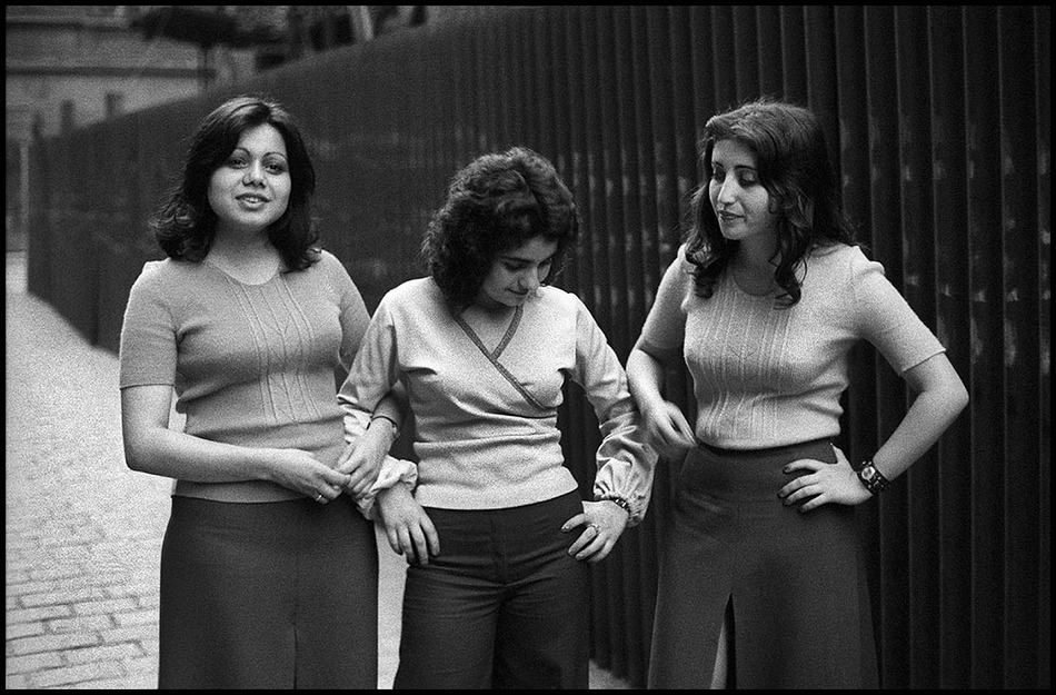 1971 Staromestske namesti Tri sestrenice